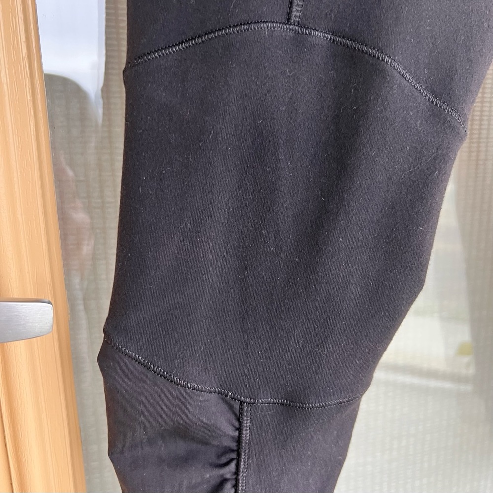 Lululemon Woman black Tight leggings size 6 - Picture 10 of 16